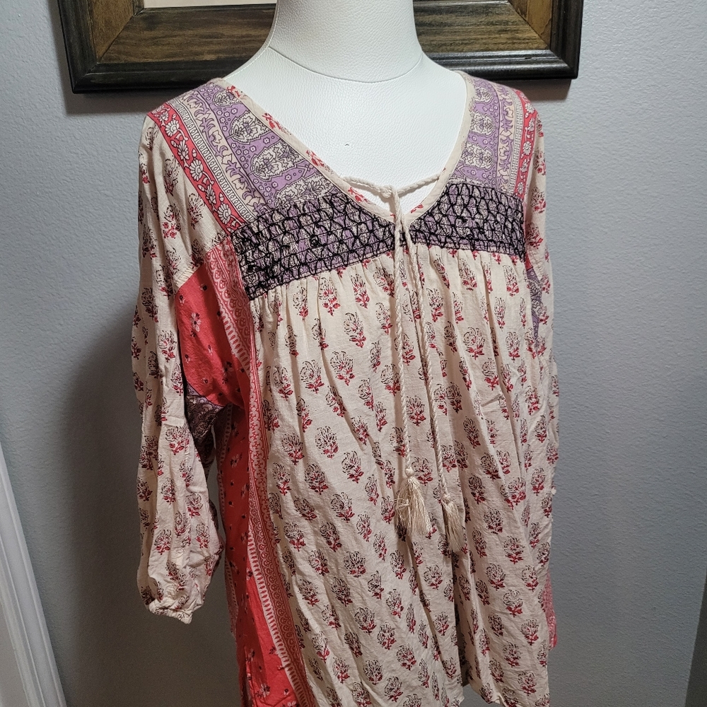 Woman's World Market tunic